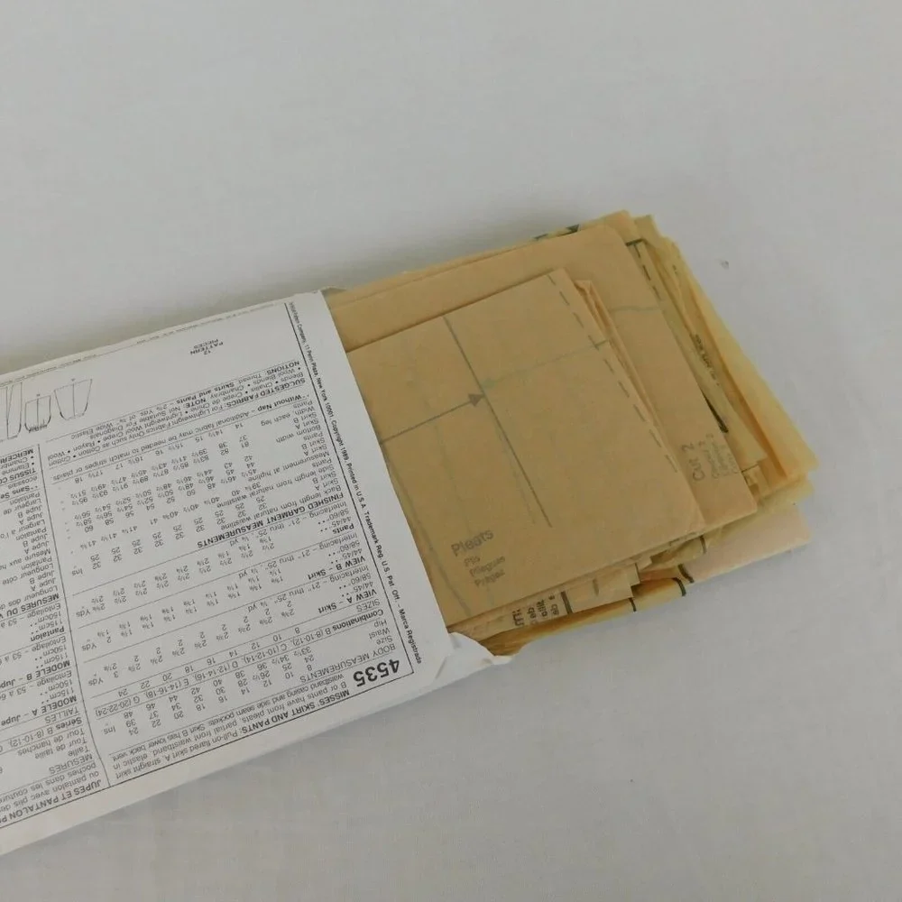 McCalls 4535 Sewing Pattern Women Skirts Pants CUT to Size 14 Pre-Owned Vintage - Picture 3 of 3